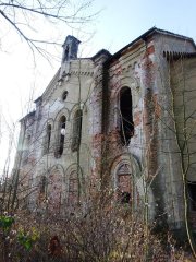 průčelí kostela