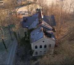 letecký pohled na kostel