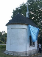 pohled zezadu zleva