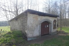 pohled zepředu zleva
