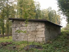pohled zezadu zprava