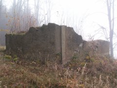 pohled zezadu zleva