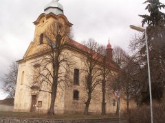 pohled zepředu zprava - oprava střechy