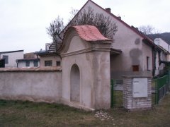 pohled zepředu zprava