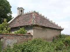 pohled zezadu zprava