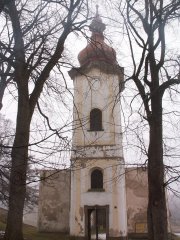 průčelí kostela
