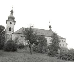 starší foto kostela