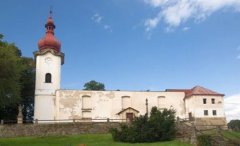 pohled zprava