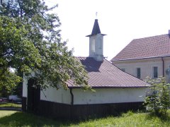 pohled zezadu zleva