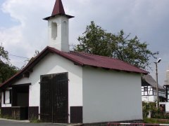pohled zepředu zprava