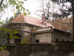 pohled zezadu zleva