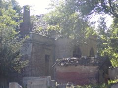 pohled zezadu zprava