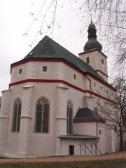 pohled zezadu zleva