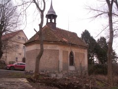 pohled zezadu zleva