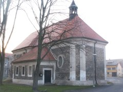pohled zezadu zprava