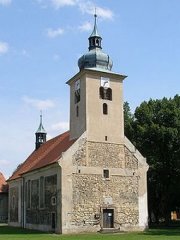 kostel před zřícením průčelí