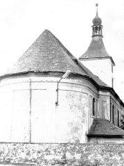 pohled zezadu zleva