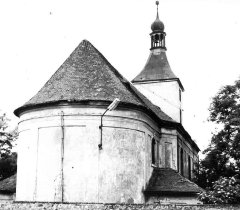 pohled zezadu zleva