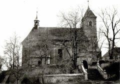 starší foto kostela
