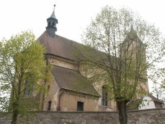 pohled zezadu zleva