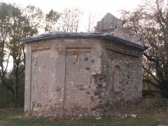 pohled zezadu zleva