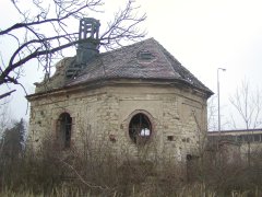 pohled zezadu zprava