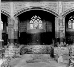 archeologický průzkum 44 hrobů ze 16. století