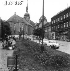 pohled na starý Most s kostelem
