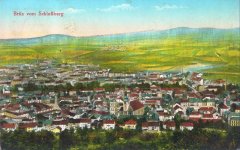 dobová pohlednice města s kostelem