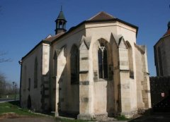 pohled zezadu zprava