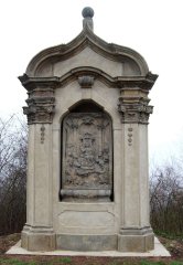 kaplička po restauraci - pohled zepředu