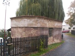 pohled zezadu zleva