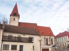 pohled zprava
