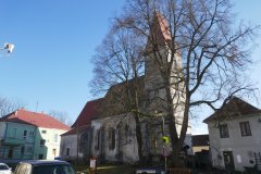 pohled zepředu zleva