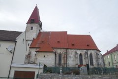 pohled zprava