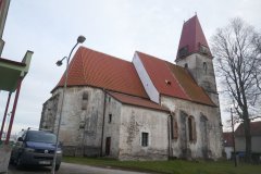 pohled zezadu zleva