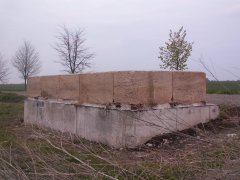pohled zezadu zleva