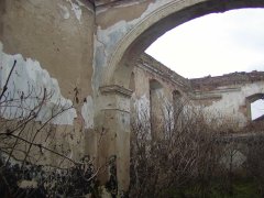 pohled do interiéru - pravá stěna