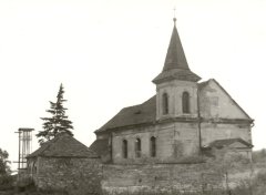 starší foto kostela
