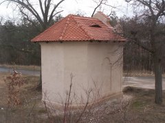 pohled zezadu zleva