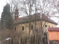 pohled zezadu zprava
