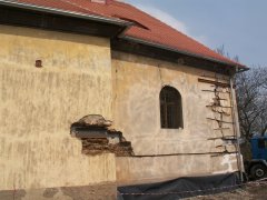 pohled zprava