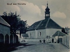 výřez detailu kostela z předchozí pohlednice