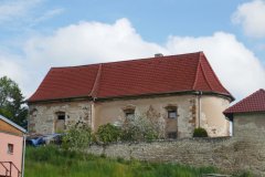 pohled zezadu zprava