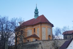 pohled zezadu zprava