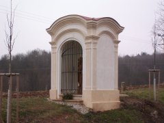 pohled zepředu zprava