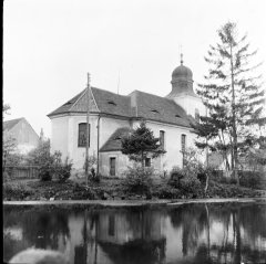 starší foto kostela
