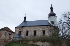 pohled zleva