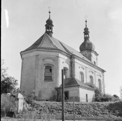 starší foto kostela