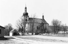 starší foto kostela